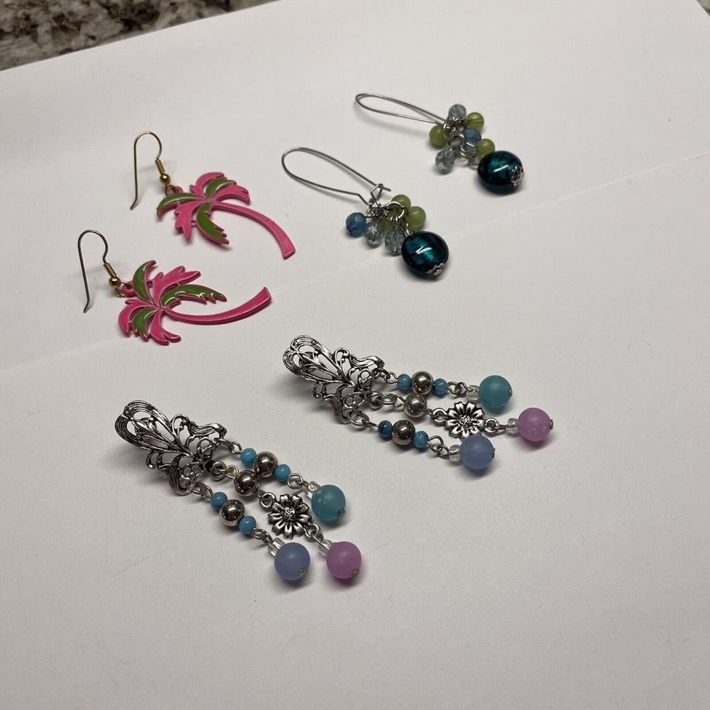 Lot Of 3 Costume Earrings Pierced Dangle Drop - Beaded / Enamel Palm Tree